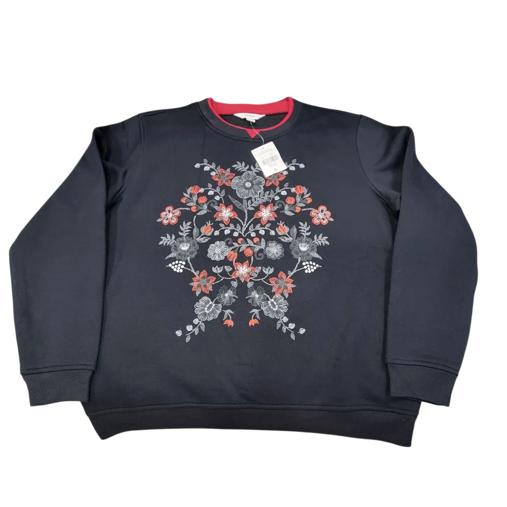 NWT Northern Reflections Crewneck Sweatshirt Black Red Floral Women’s M - Picture 12 of 12